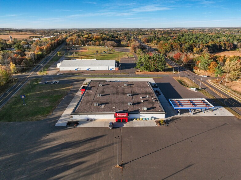 More Photos Of 1124 Hammond Ave, Rice Lake Freestanding For Lease