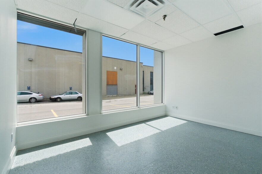 More Photos Of 397 Humberline Dr, Toronto Warehouse For Sale