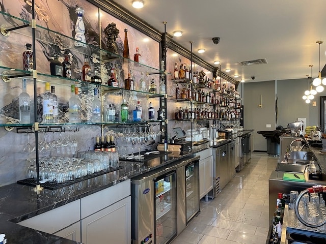 More Photos Of 190 W Main Ave, Gastonia Bar For Lease