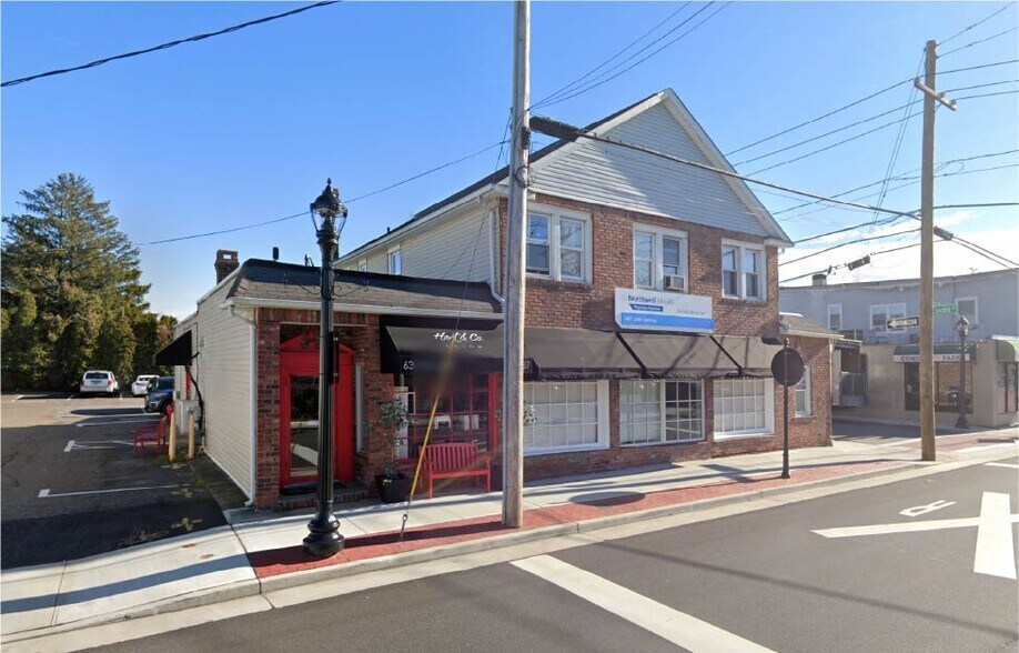 More Photos Of 487 Lake Ave, Saint James General Retail For Sale