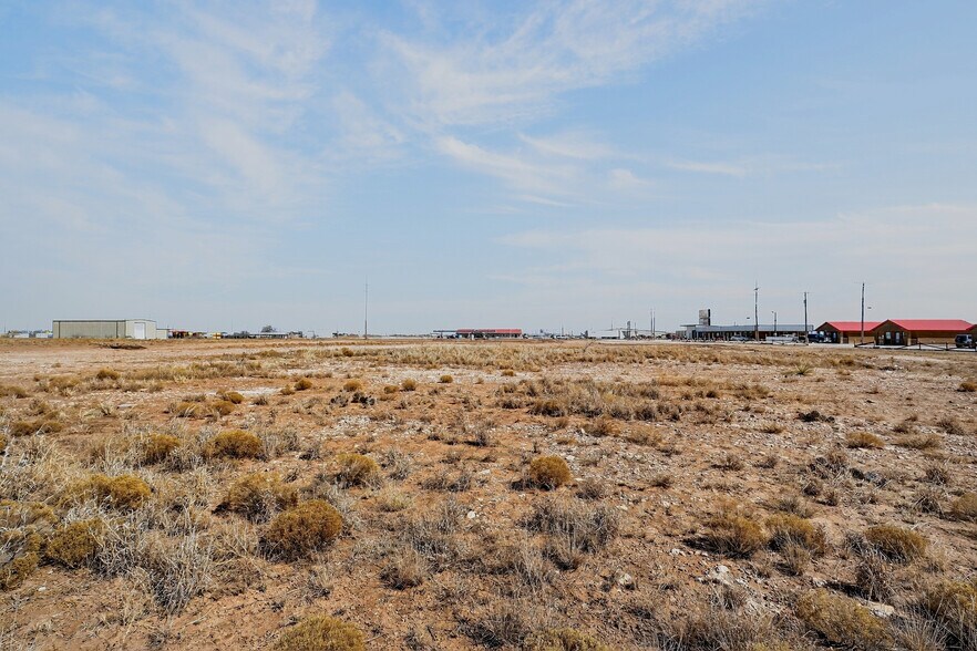 More Photos Of Hwy 385 & FM 1788 (SW Quadrant), Seminole Industrial For Sale