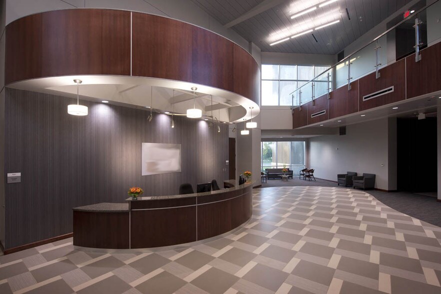 More Photos Of 1000 E Preston Ave, Shreveport Office For Sale