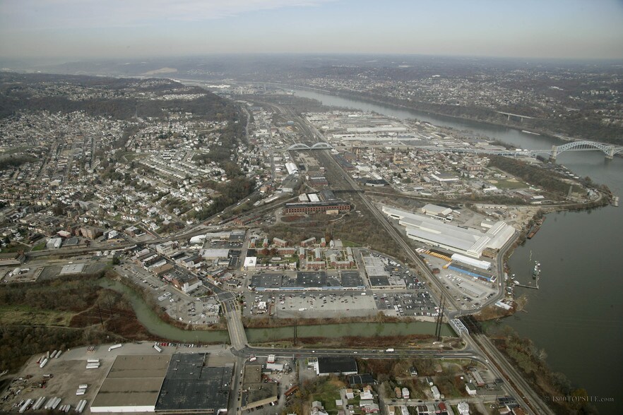 More Photos Of 50 Angelina Ave, McKees Rocks Warehouse For Lease