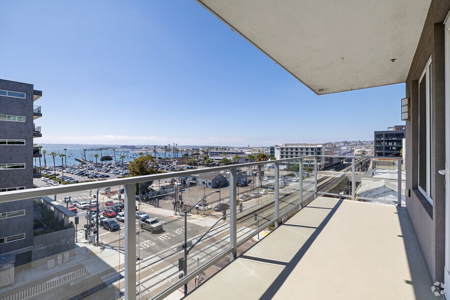 More Photos Of 1980 Kettner Blvd, San Diego Apartments For Lease