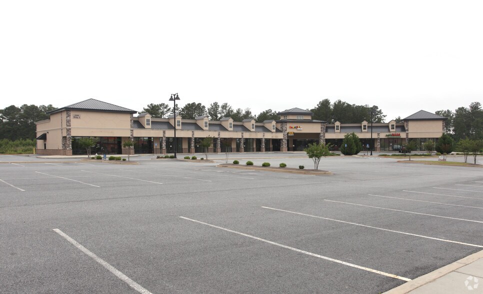 More Photos Of 2300 Liam Ave, Dacula Storefront For Sale