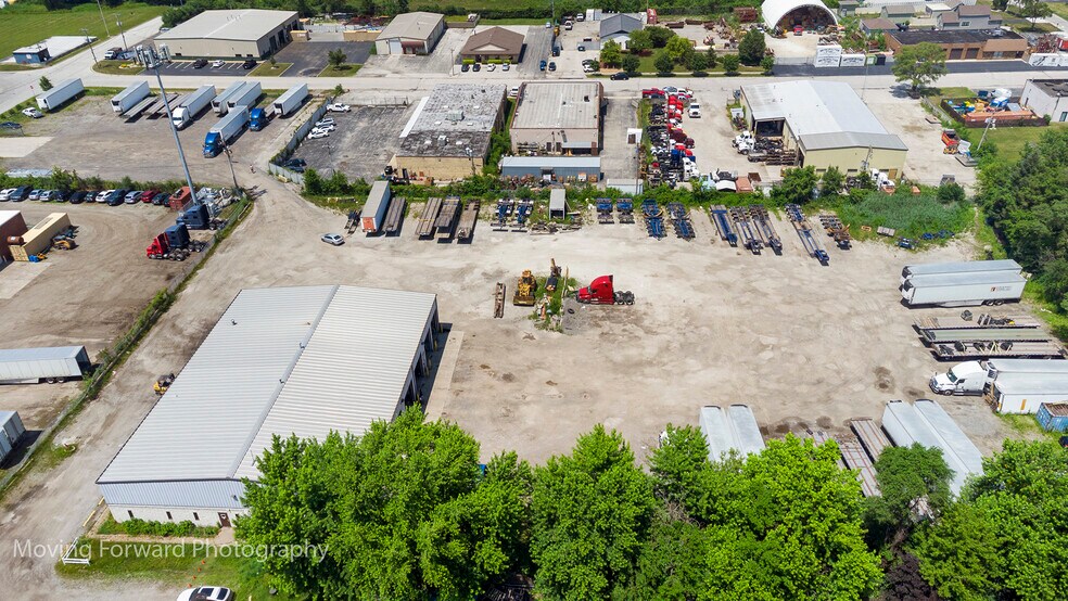 More Photos Of 17735 Chappel Ave, Lansing Industrial For Sale