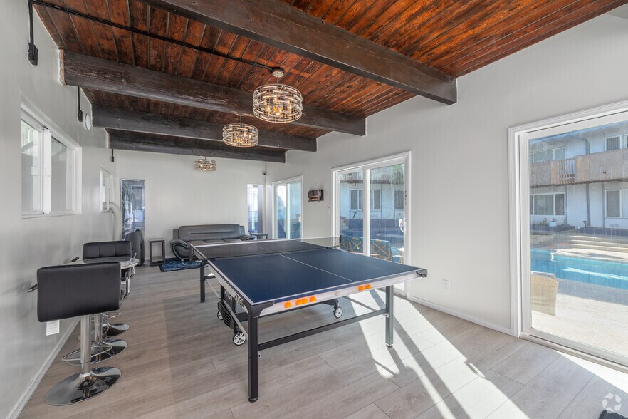 More Photos Of 1150 Tennyson St, Manhattan Beach Apartments For Sale