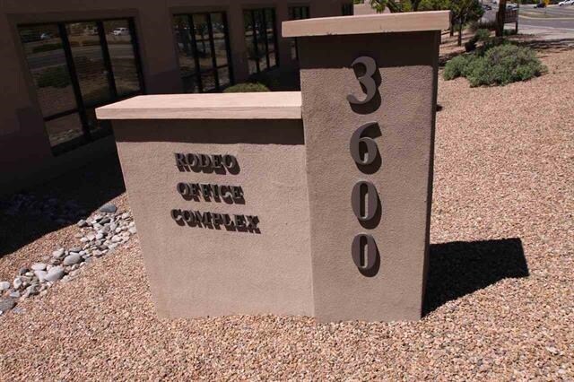 More Photos Of 3600 Rodeo Ln, Santa Fe Medical For Sale