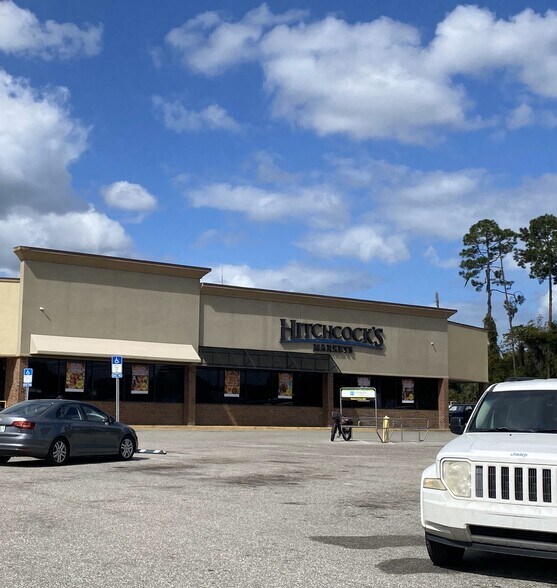 168 S US Highway 17, East Palatka, FL 32131 Storefront Retail Office