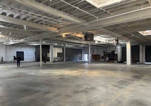 More Photos Of 171 Monroe St, Passaic Warehouse For Lease