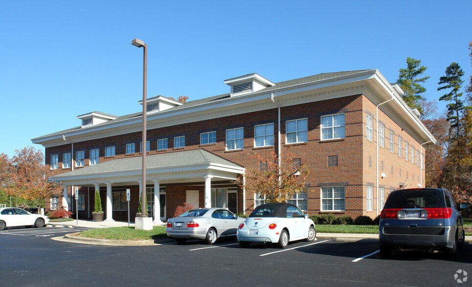 More Photos Of 1616 Evans Rd, Cary Medical For Lease