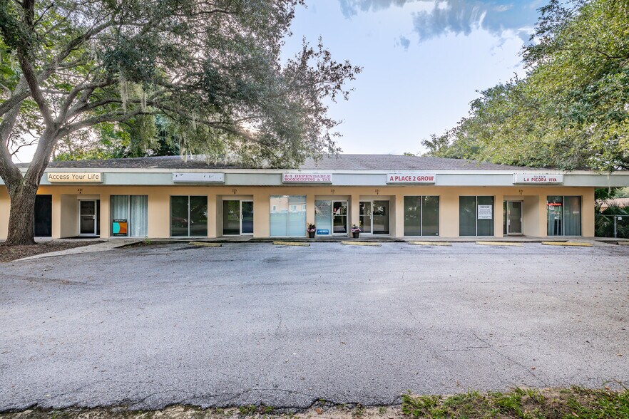 More Photos Of 221 Pauls Dr, Brandon Loft Creative Space For Lease