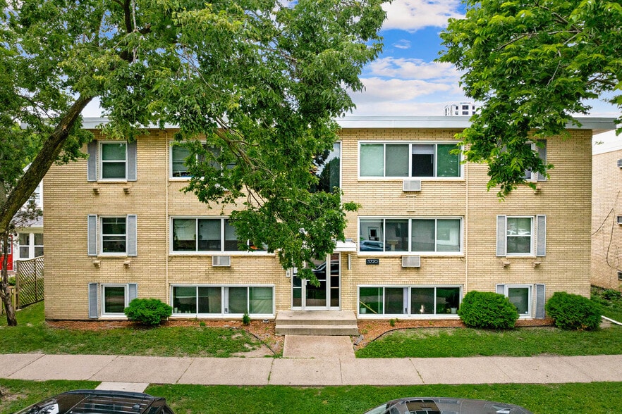 Primary Photo Of 3720 Minnehaha Ave, Minneapolis Apartments For Sale
