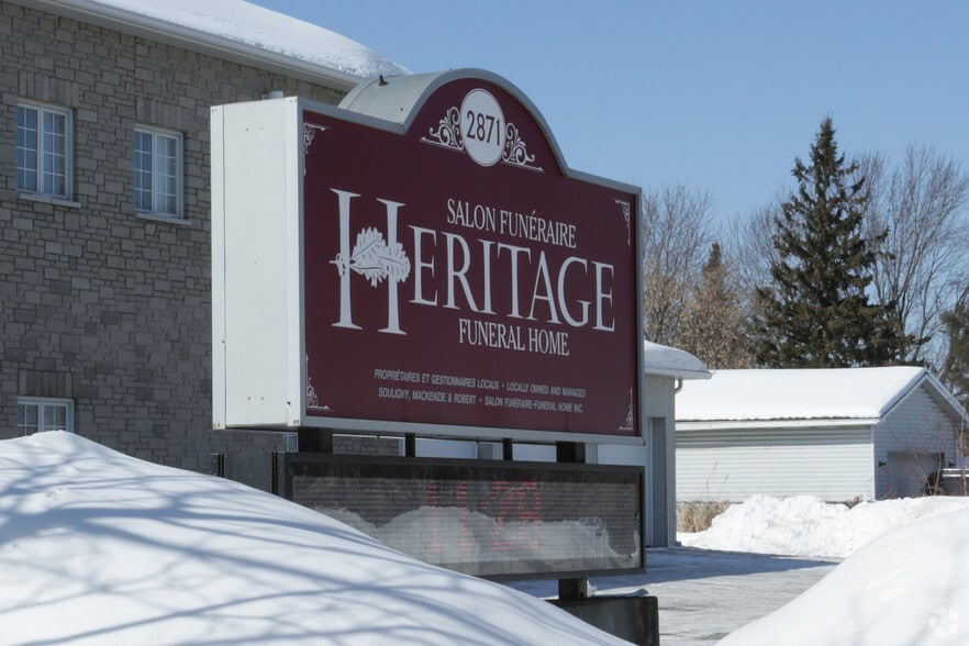 More Photos Of 2871 St Joseph Blvd, Ottawa Funeral Home For Lease