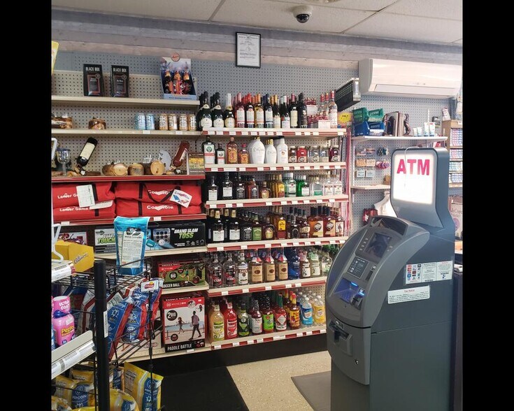 More Photos Of 101 Highway 92 W, Lemoyne Convenience Store For Sale