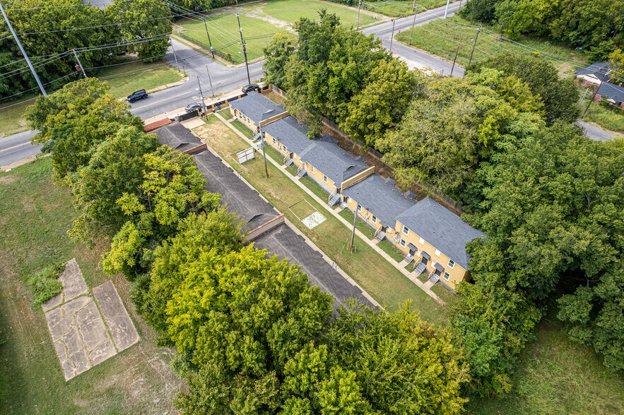 More Photos Of 1680 Kansas St, Memphis Apartments For Sale