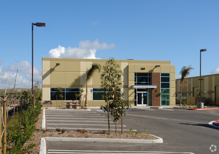 More Photos Of 1349 Rocky Point Dr, Oceanside Warehouse For Lease
