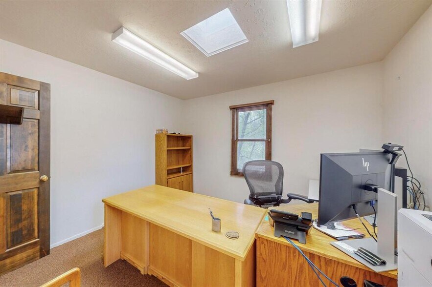 More Photos Of 1482 S Saint Francis Dr, Santa Fe Office For Sale
