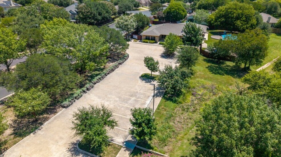 More Photos Of 1901 National Park Blvd, Austin Daycare Center For Lease