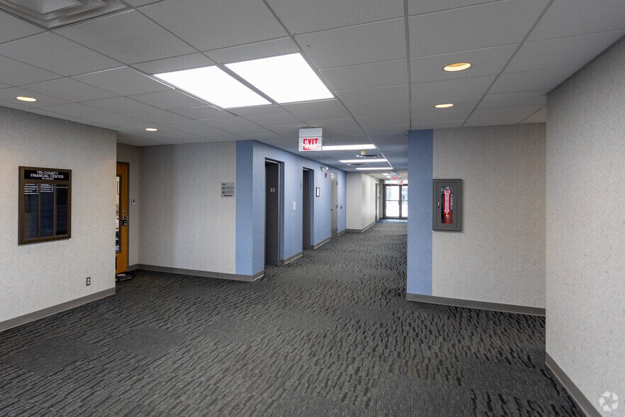 More Photos Of 110 Boggs Ln, Cincinnati Unknown For Lease