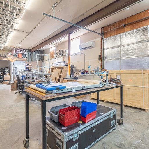 More Photos Of 720 NE Granger Ave, Corvallis Manufacturing For Sale