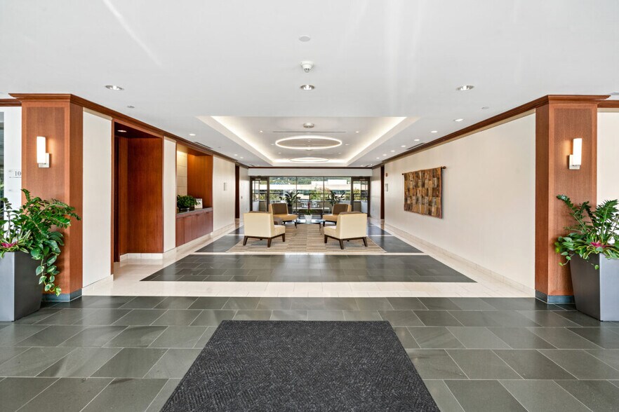 More Photos Of 1400 Liberty Ridge Dr, Wayne Office For Lease