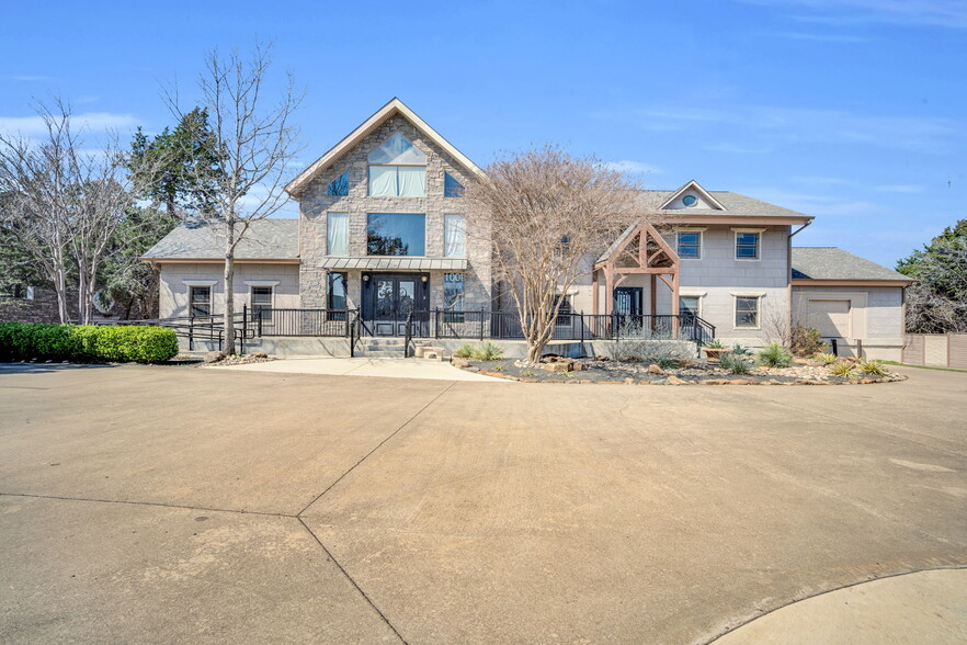 Primary Photo Of 1001 S Hwy 67, Cedar Hill Storefront Retail Office For Lease