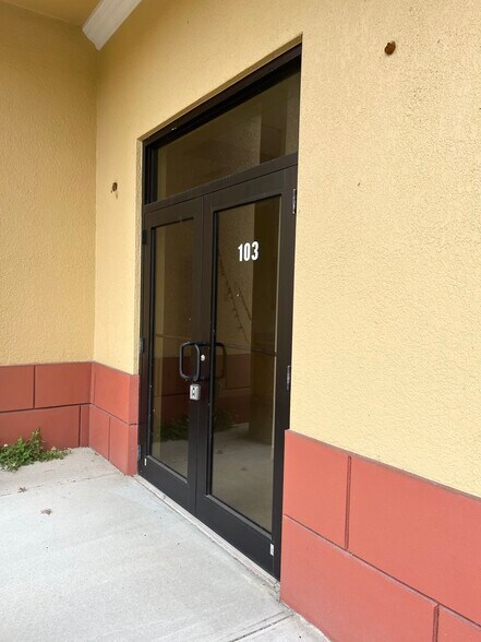 More Photos Of 2405 N Courtenay Pky, Merritt Island Medical For Sale