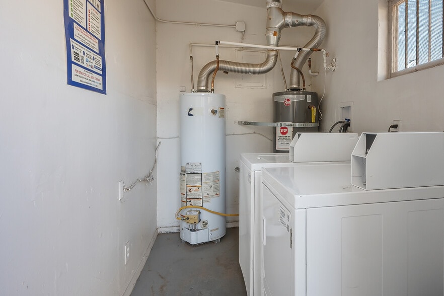 More Photos Of 730 Center St, Henderson Apartments For Sale