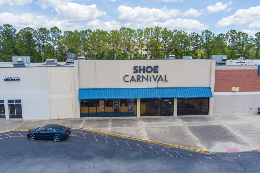 More Photos Of 1705 Norman Dr, Valdosta Storefront For Sale