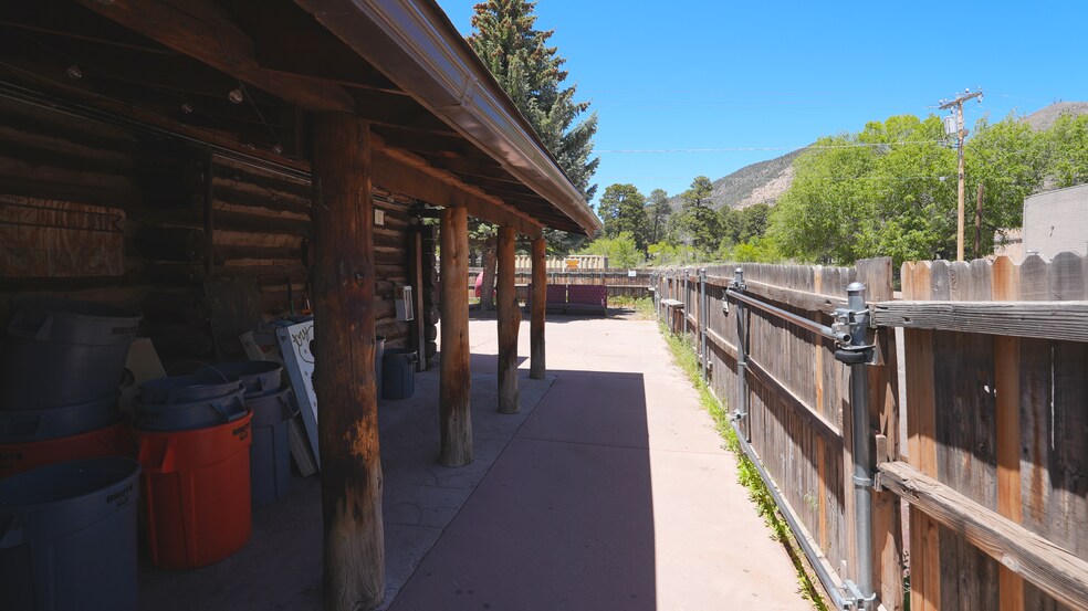 More Photos Of 3404 E Route 66, Flagstaff Freestanding For Sale