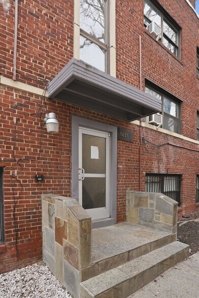 More Photos Of 1631 6th St NW, Washington Apartments For Sale