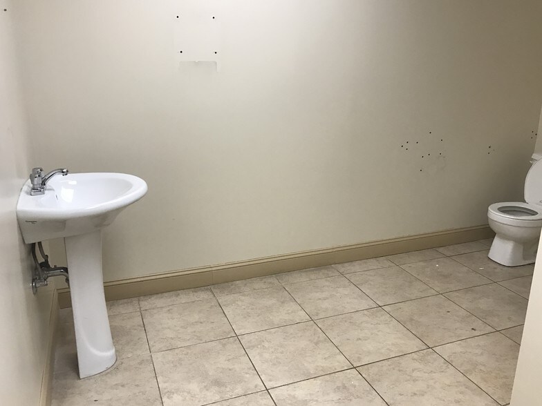 More Photos Of 2801 Emmons Ave, Brooklyn Rehabilitation Center For Lease