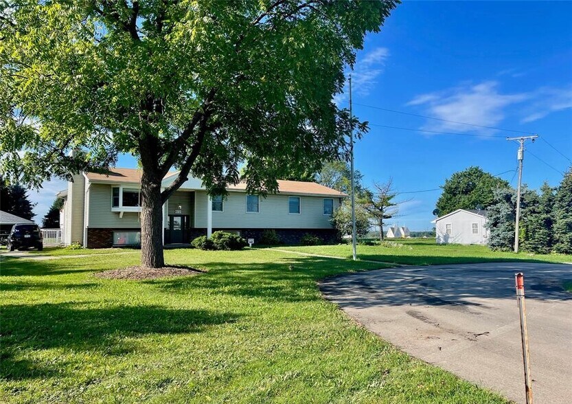 More Photos Of 3965 Parsons Rd, Howell General Retail For Sale