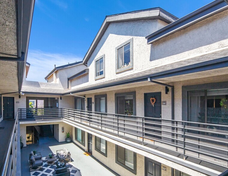 More Photos Of 5325 Denny Ave, North Hollywood Apartments For Sale