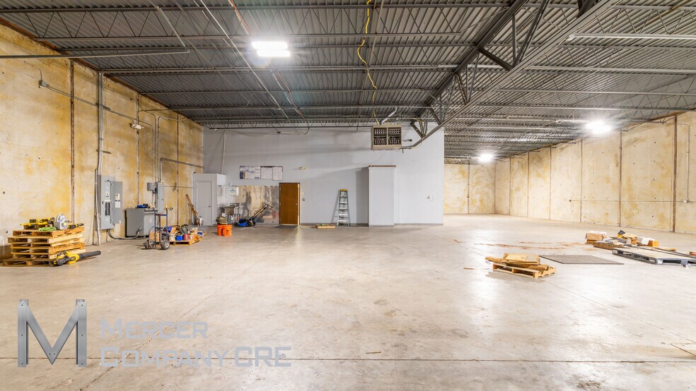 More Photos Of 2504 S Purdue Dr, Oklahoma City Warehouse For Sale