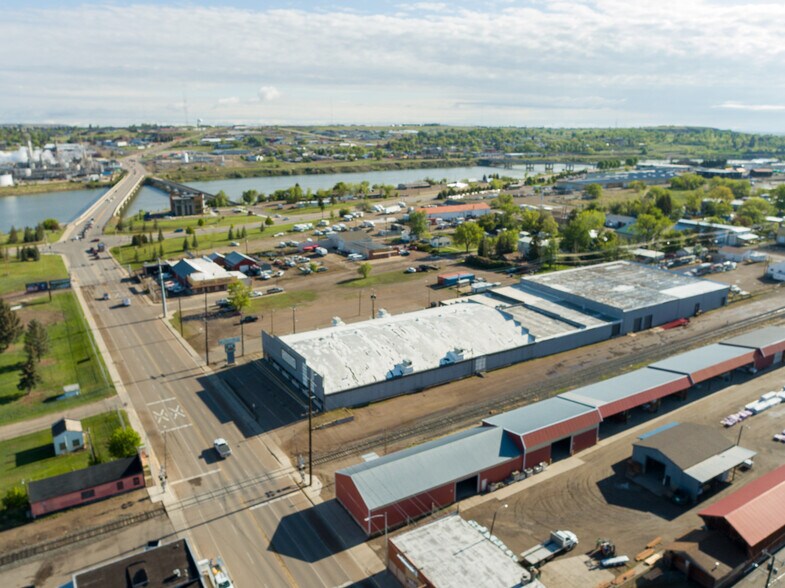Primary Photo Of 901 9th St N, Great Falls Showroom For Lease