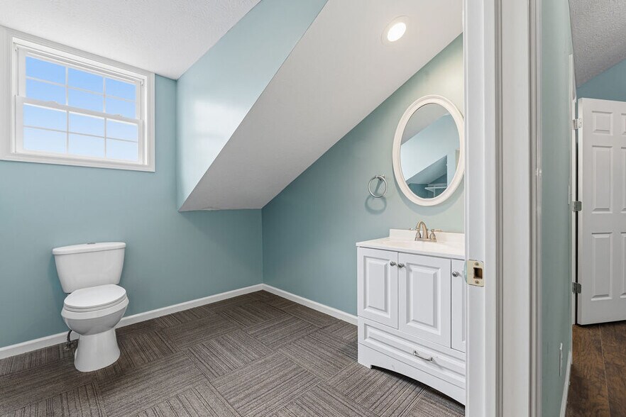 More Photos Of 9317 S Johnstown-Alexandria Rd, Johnstown Horse Stables For Sale