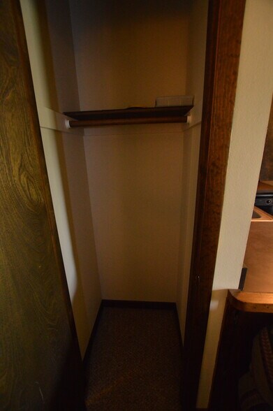 More Photos Of 1412 W Gunnison Ave, Gunnison Apartments For Sale