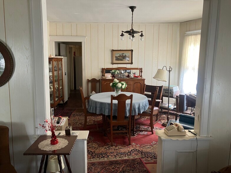 More Photos Of 24 Glenwood Ave, Pittsfield Apartments For Sale