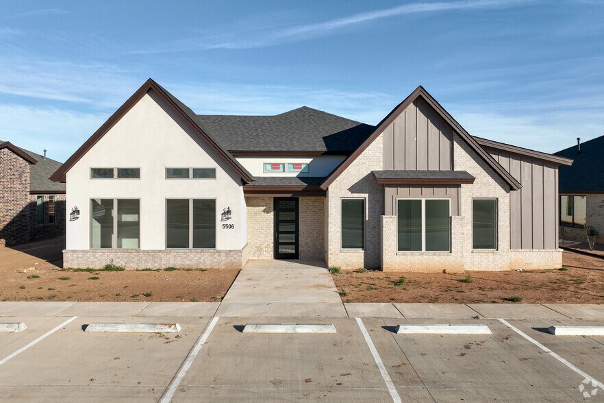More Photos Of 5506 114th St, Lubbock Office For Sale