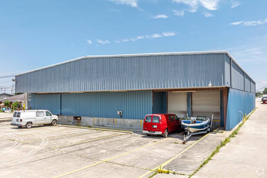 More Photos Of 1424 4th Street, Westwego Distribution For Lease
