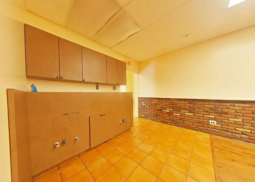 More Photos Of 1850 S 23rd St, Philadelphia Apartments For Lease