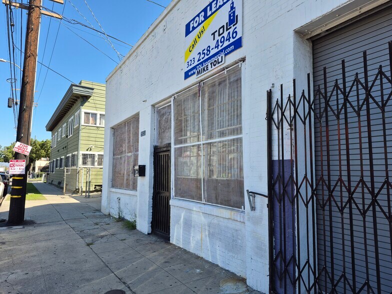 More Photos Of 6080 S Hoover St, Los Angeles Unknown For Lease