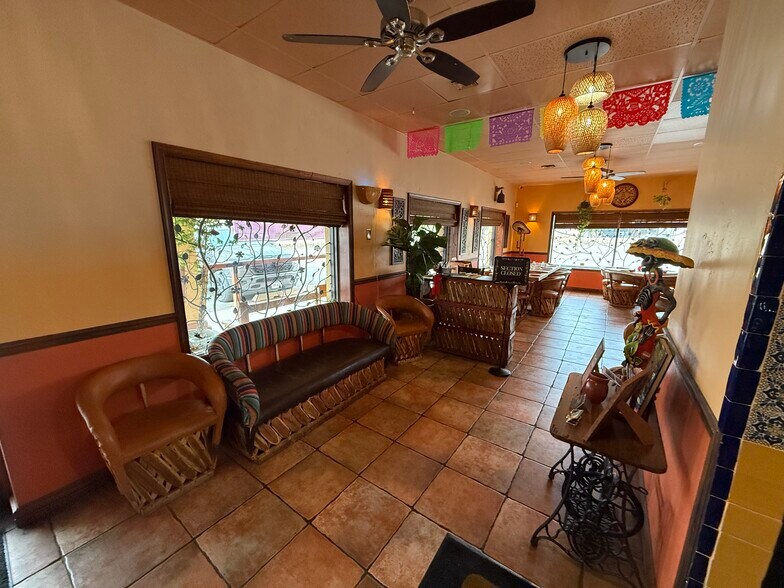 More Photos Of 109 E Corpening Ave, La Mesa Restaurant For Sale