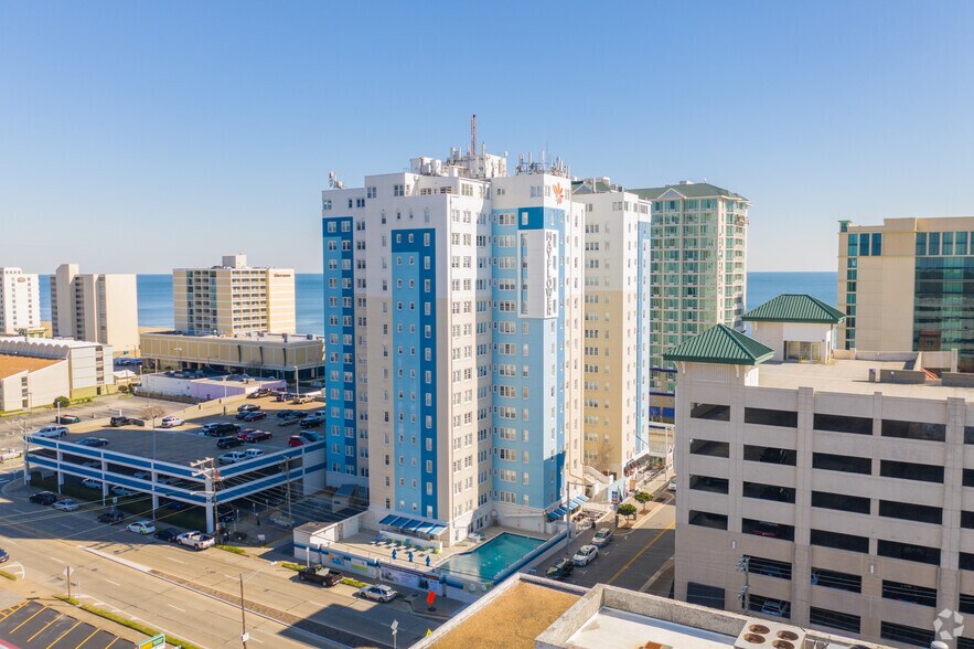More Photos Of 205 34th St, Virginia Beach Apartments For Lease