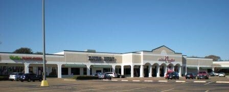 More Photos Of 1165 S Stemmons Fwy, Lewisville Unknown For Lease