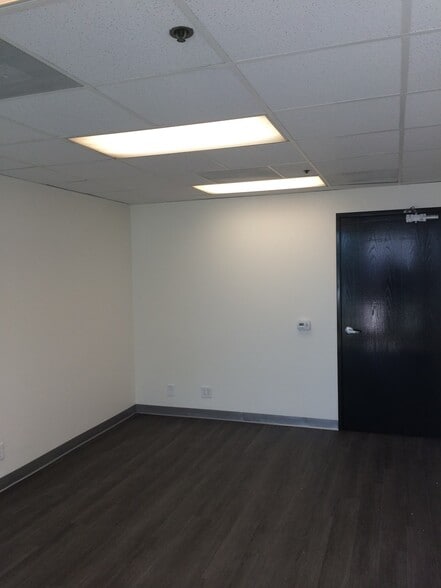 More Photos Of 11200 Hindry Ave, Los Angeles Unknown For Lease