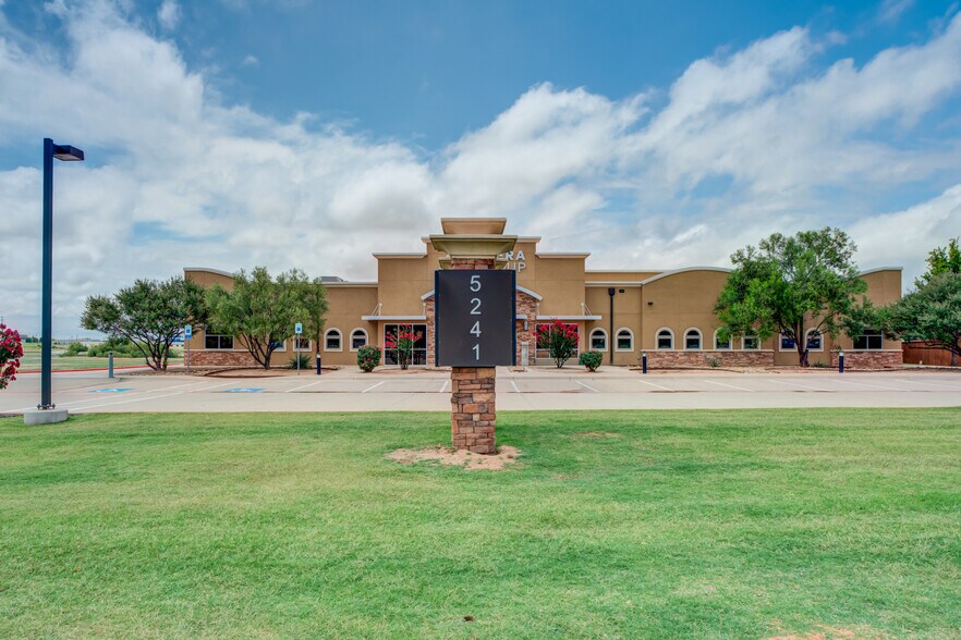 More Photos Of 5241 98th St, Lubbock Office Residential For Sale