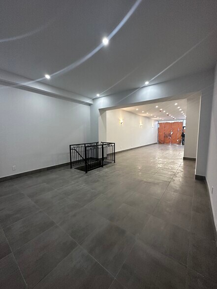 More Photos Of 20 Rockaway Ave, Brooklyn Storefront Retail Residential For Lease